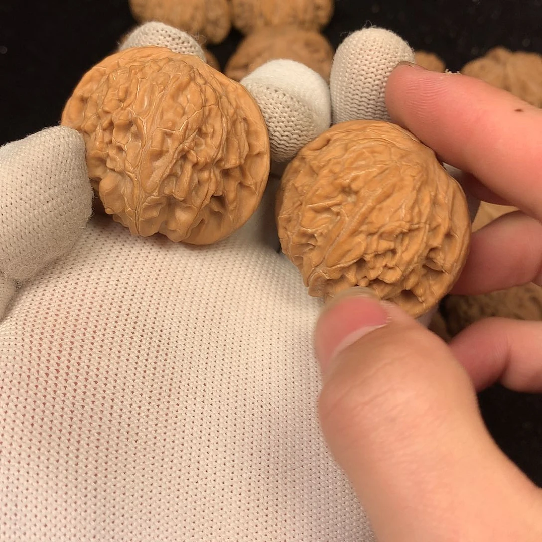 文玩核桃把件磨盘有黄