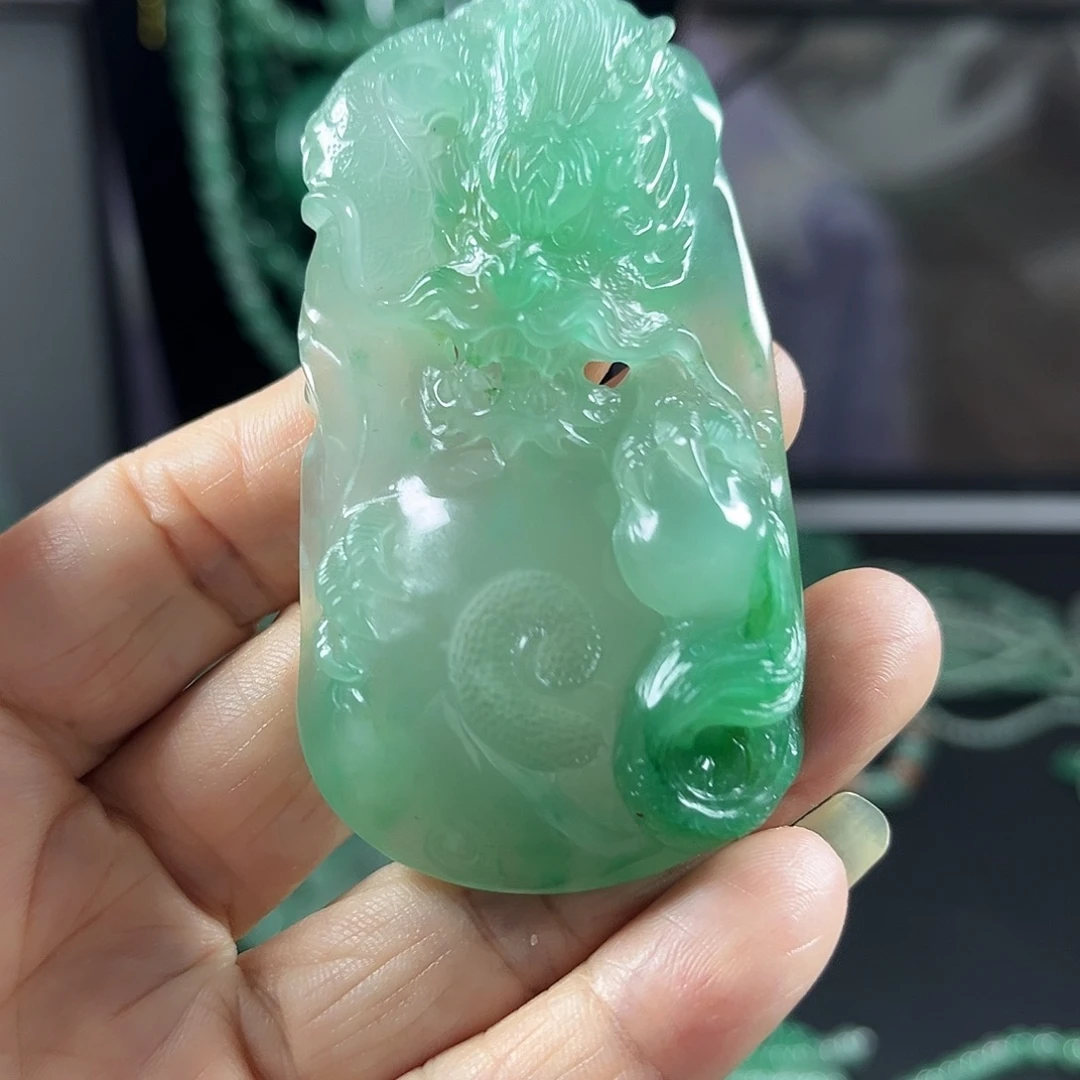 石英质玉合金吊坠(不含链)