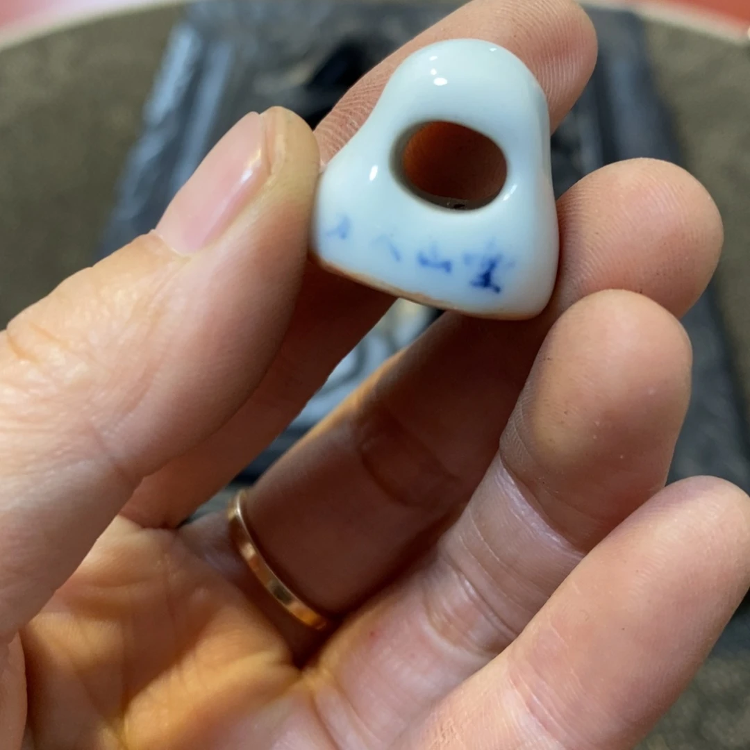 大***鲸陶瓷艺术品制作工艺品