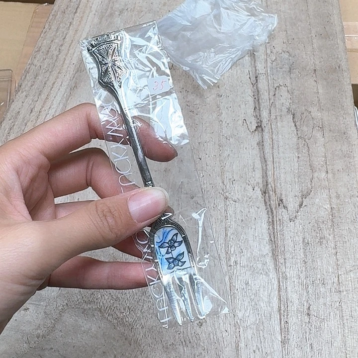 凤***茗噗哈哈哈哈哈哈哈哈哈
