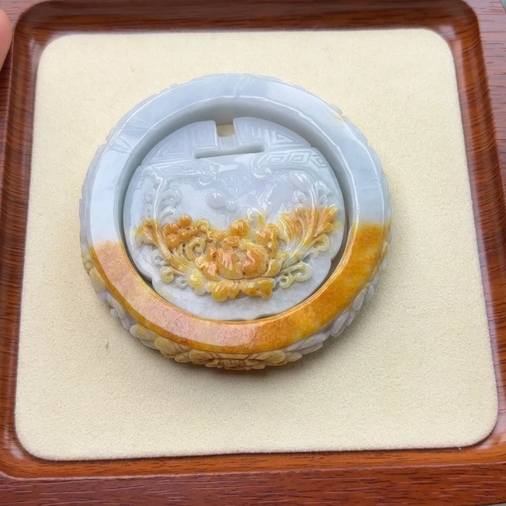 翡翠未镶嵌手镯55.6圈213