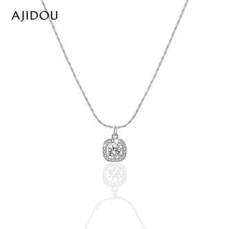 铜合金合成锆石吊坠 AJIDOU阿吉豆女锆石项链小巧短链锁骨
