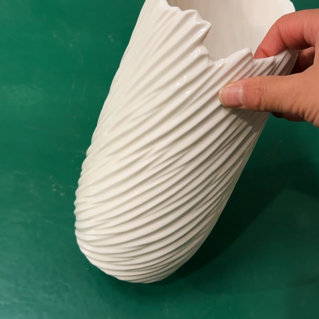 ?***林陶瓷艺术设计中心