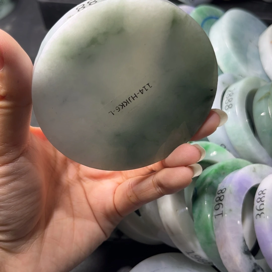 定制翡翠手镯未镶嵌