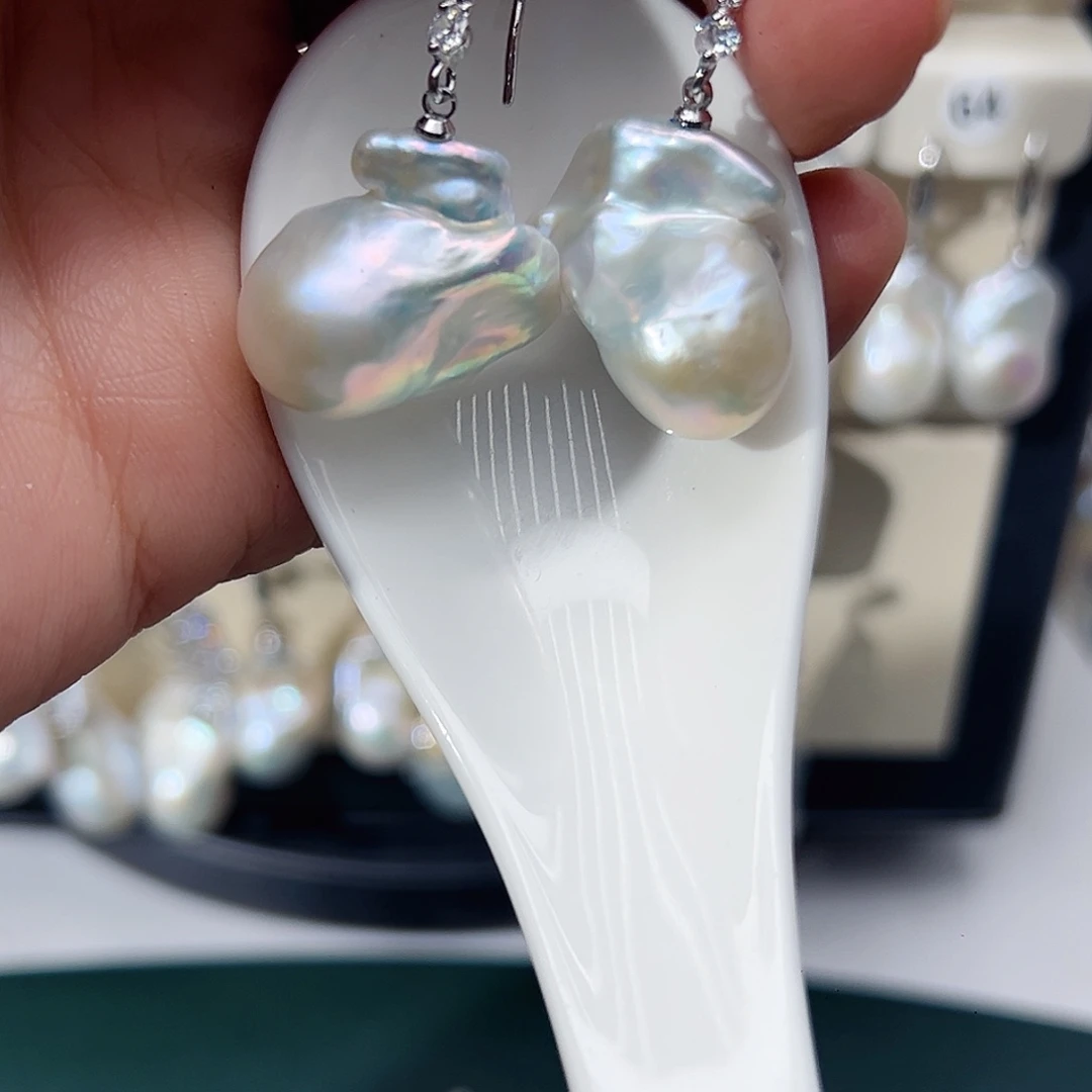 未镶嵌淡水珍珠耳饰