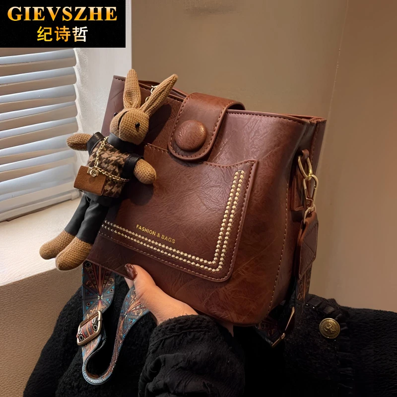 纪诗哲包包女款2025新款手提包大容量单肩包送女友生日情人节礼物