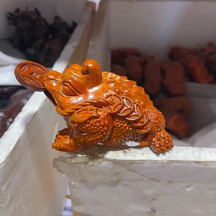 木花梨木15独角金蟾一只