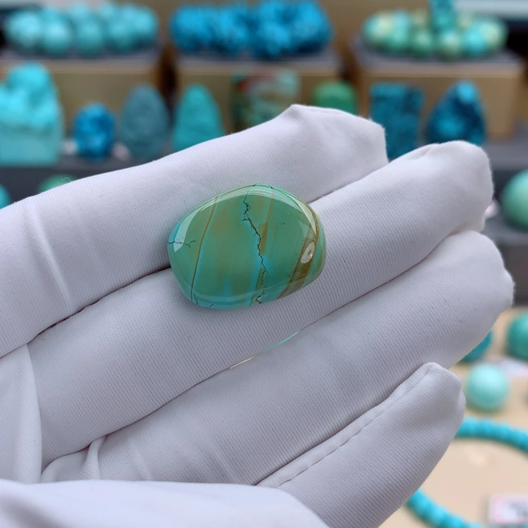 未镶嵌绿松石珠宝奇石