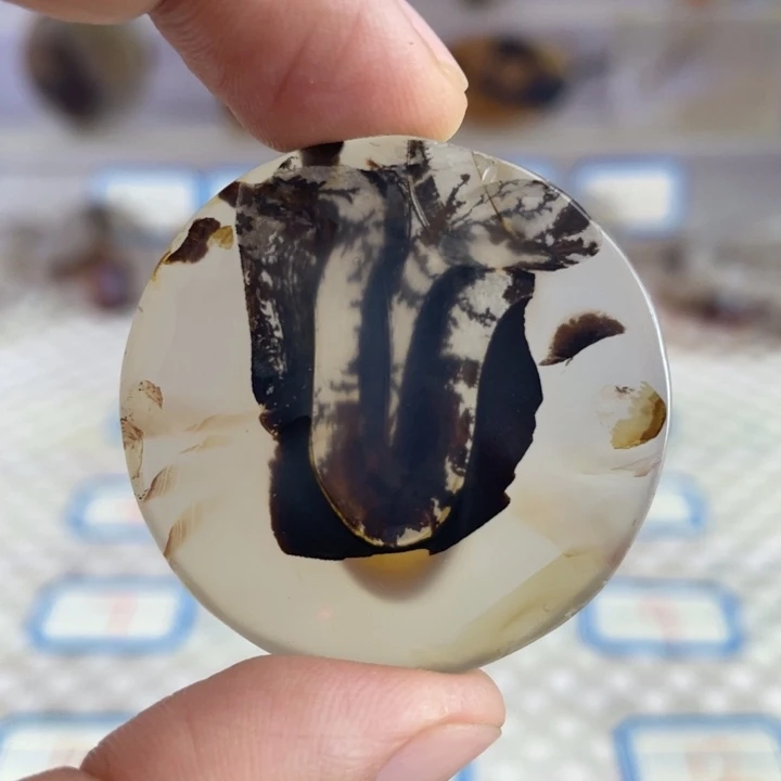 玛瑙/玉髓颈饰合金
