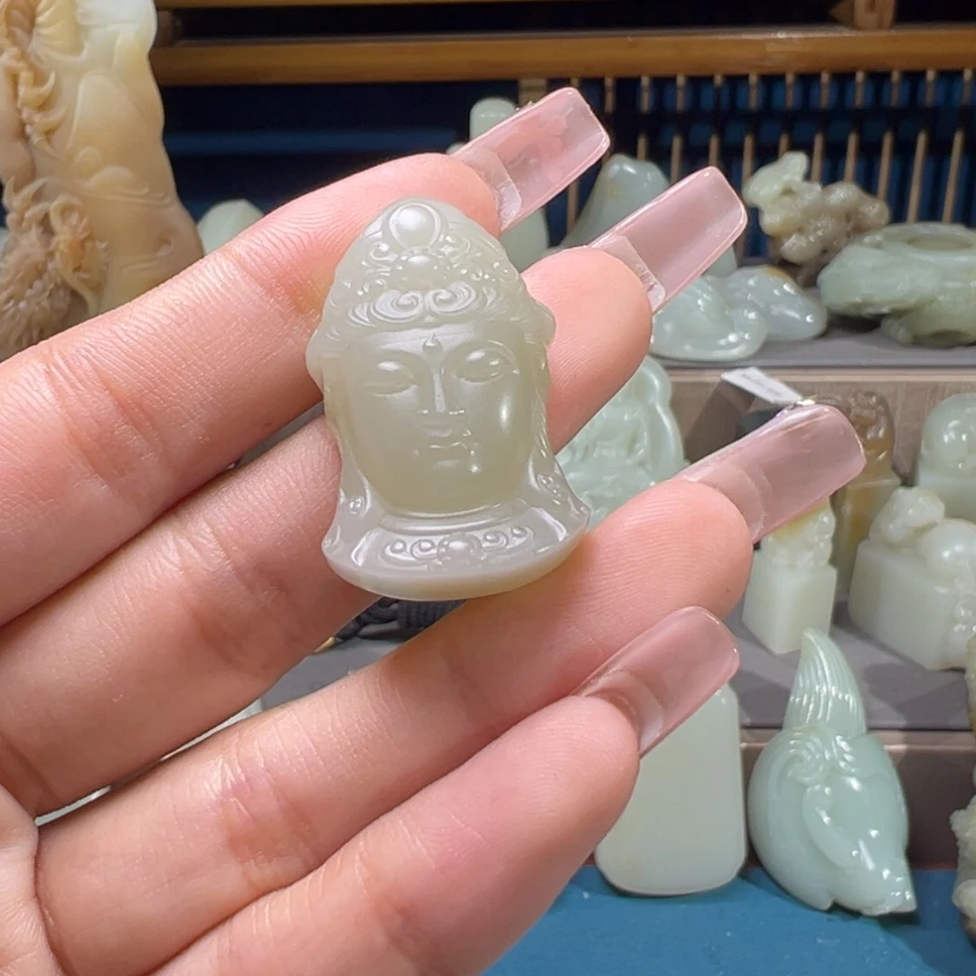 和田玉（糖玉）未镶嵌颈饰