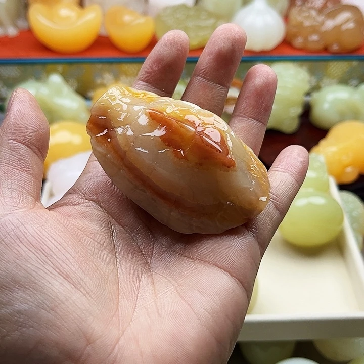 达***花石材龟甲手把摆件