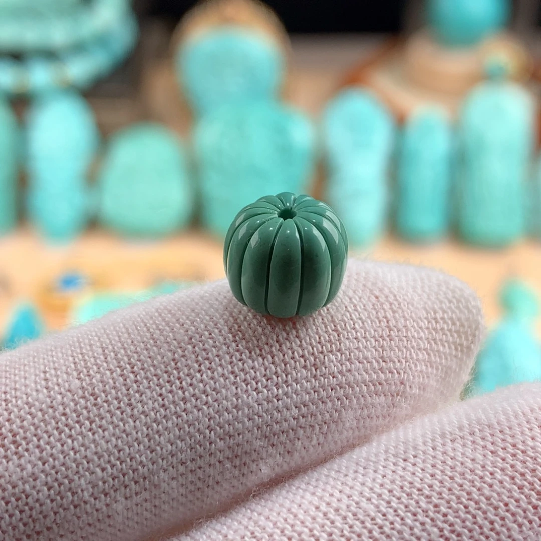 绿松石未镶嵌瓜珠卡9.5