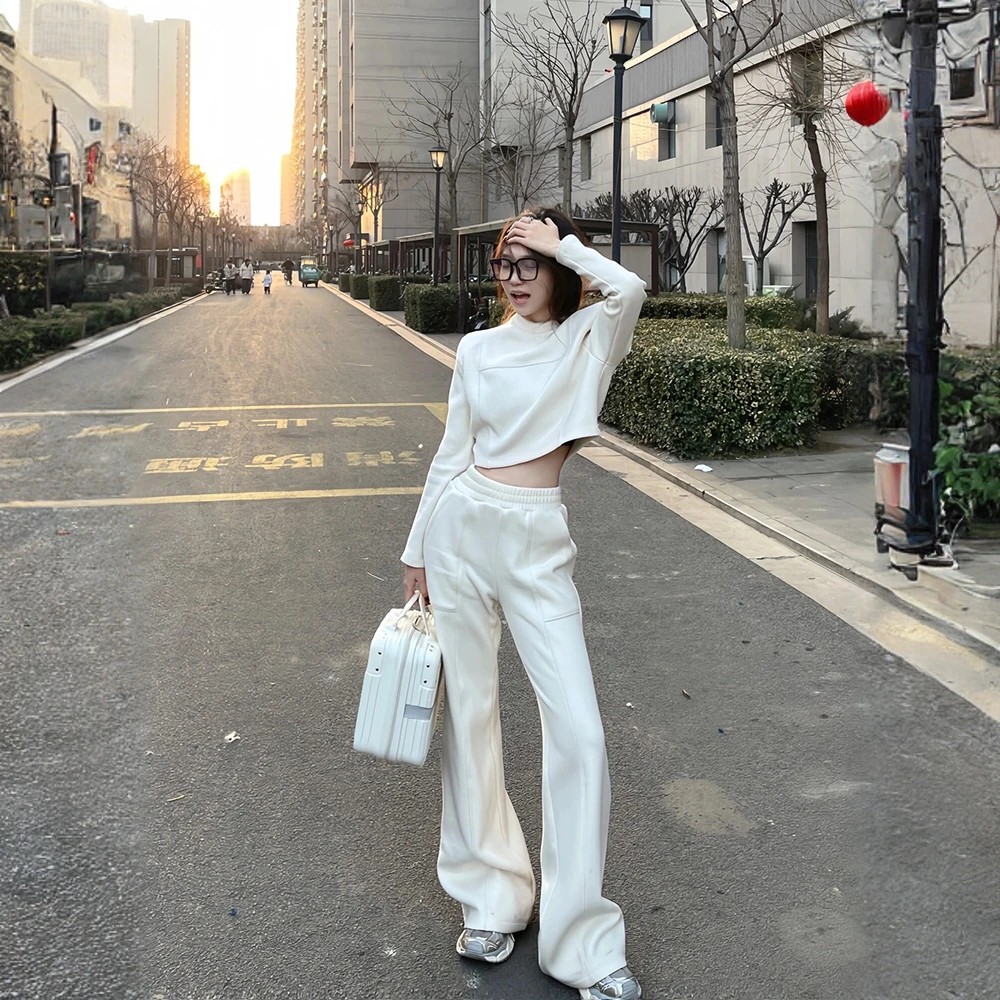 高级感气质显高运动套装女春秋时尚百搭短款卫衣阔腿裤休闲两件套