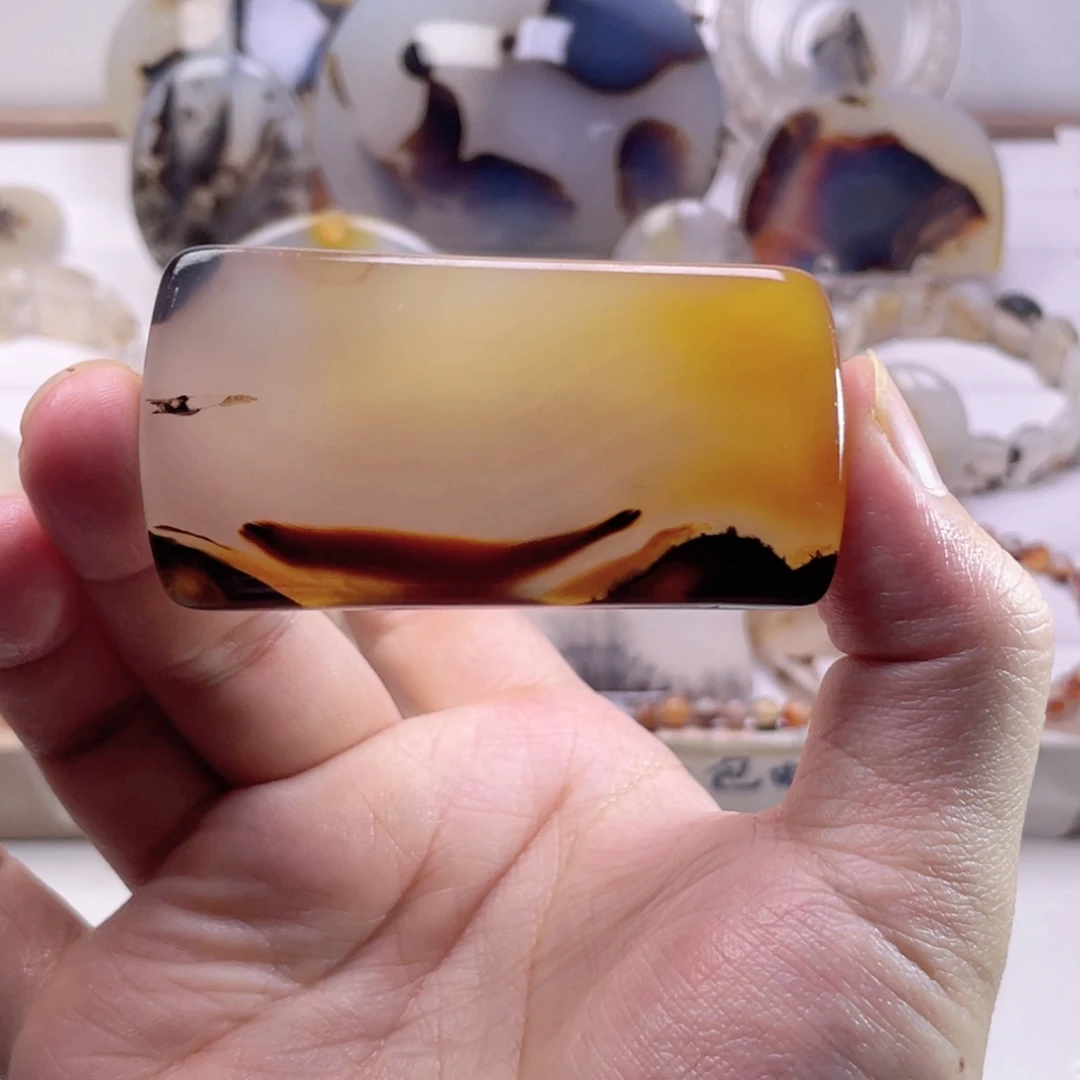 玛瑙/玉髓未镶嵌珠宝奇石