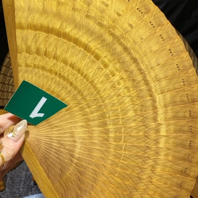 【闪购商品】金丝楠P****x金丝楠木扇子