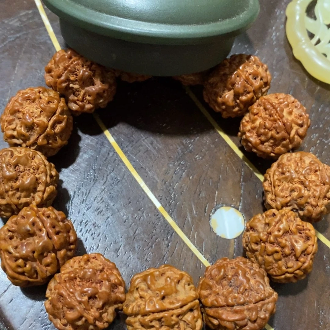 文玩的好的人都是有钱有钱