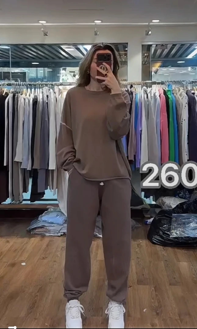 9333 圆领高腰新款秋冬休闲时尚套装 C82