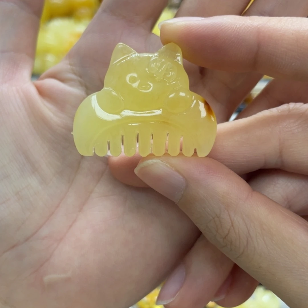 琥珀未镶嵌裸石天然琥珀