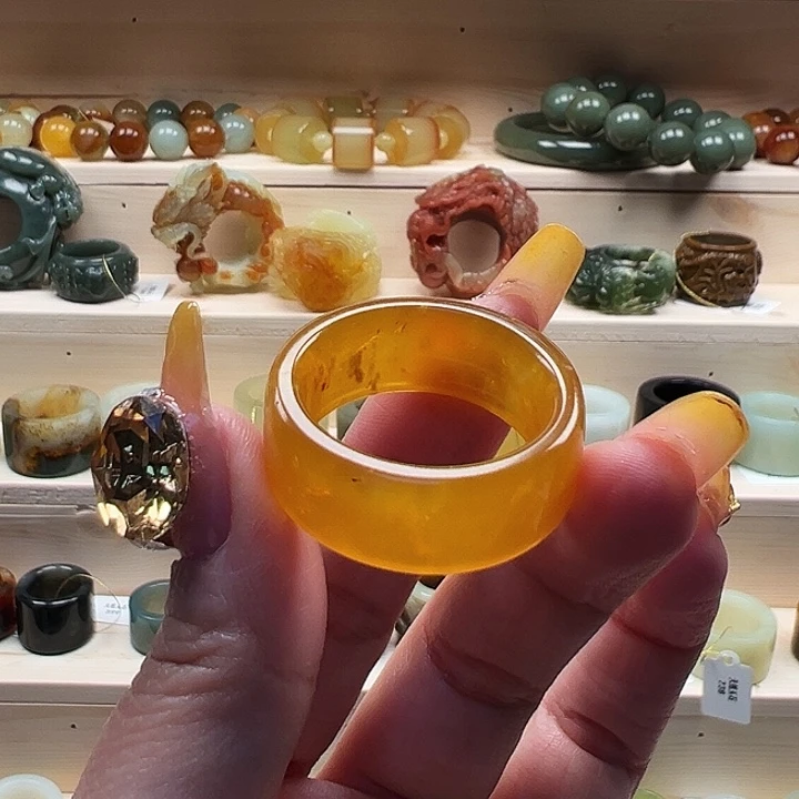 蛇纹石玉戒指未镶嵌内径23