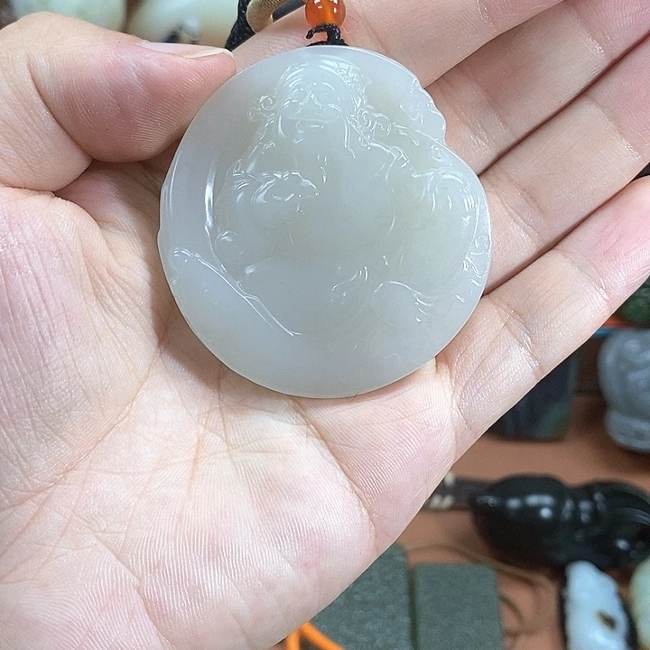 颈饰未镶嵌和田玉