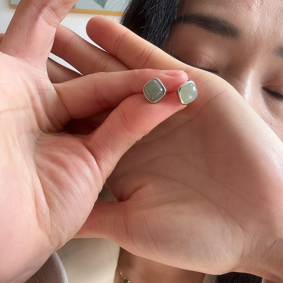 和田玉耳饰未镶嵌园***饼