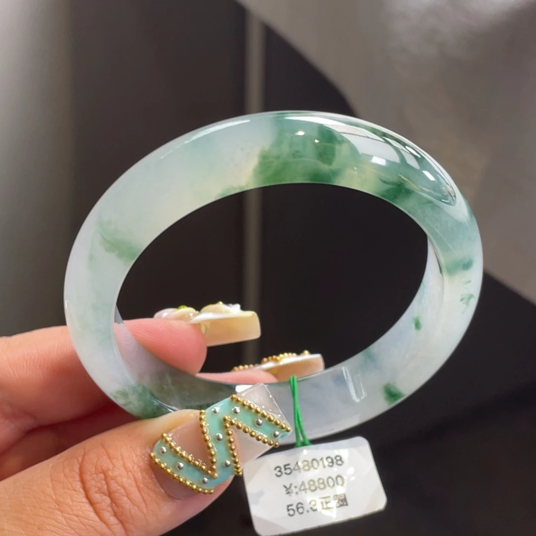 未镶嵌手镯翡翠一手）冰飘水草花正圈手镯，强烈推荐