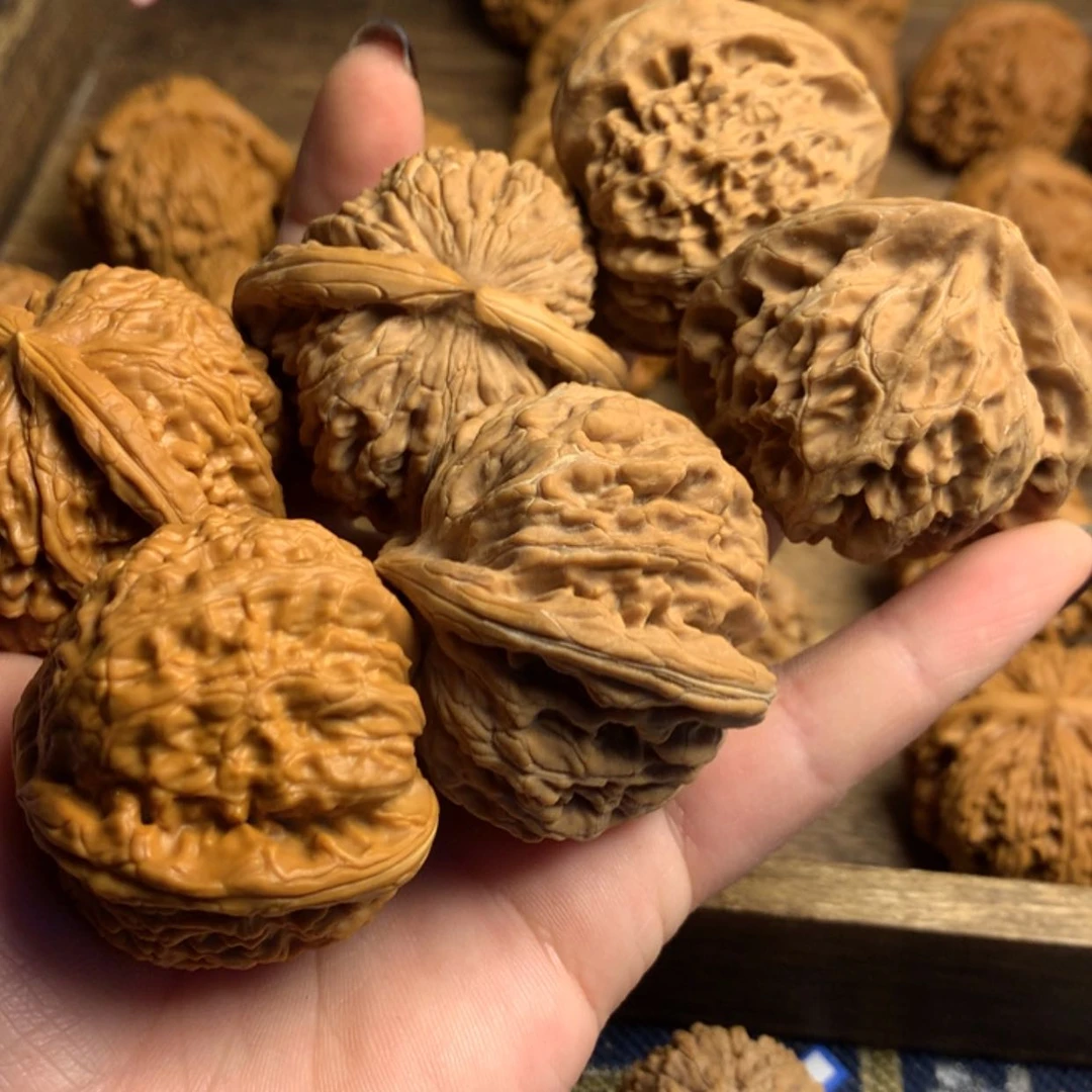 【闪购商品】文玩核桃吊坠奥***毛宫灯悍高楼白狮子