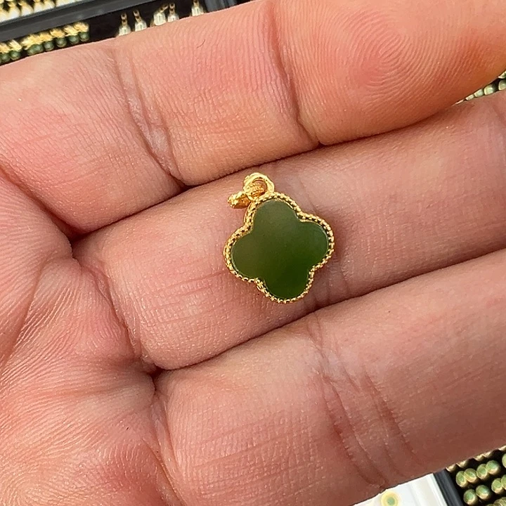 和田玉（碧玉）吊坠(不含链)未镶嵌和田玉吊坠银镶