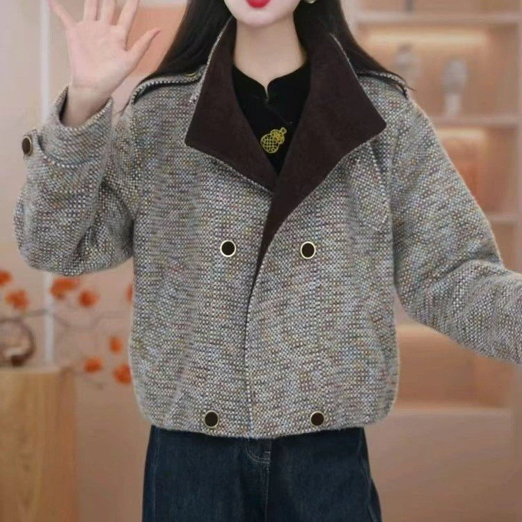 爆款2025秋季新款时尚洋气翻领拼色宽松短款夹克外套