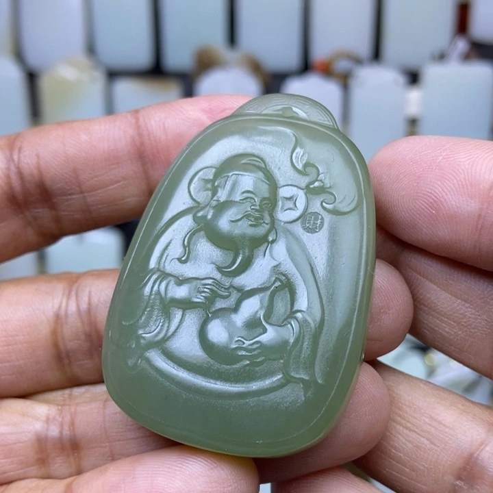 颈饰未镶嵌和田玉