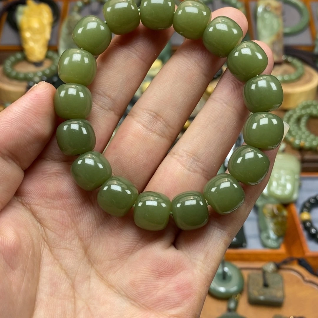 岫岩老玉（透闪石质玉）未镶嵌手链