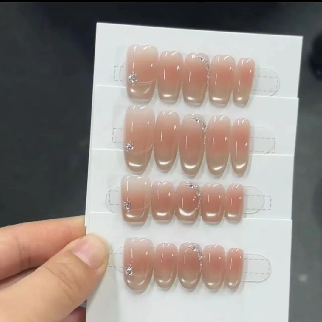 【奔赴心事】纯手工穿戴甲高端定制美甲贴片