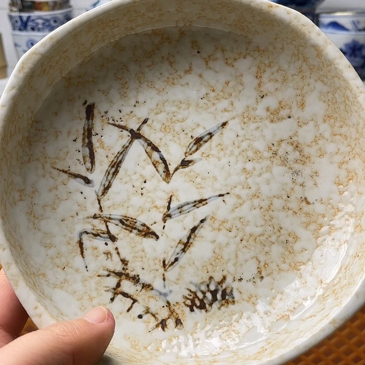 瓷片j****b哈哈哈我真的要去打卡咯打