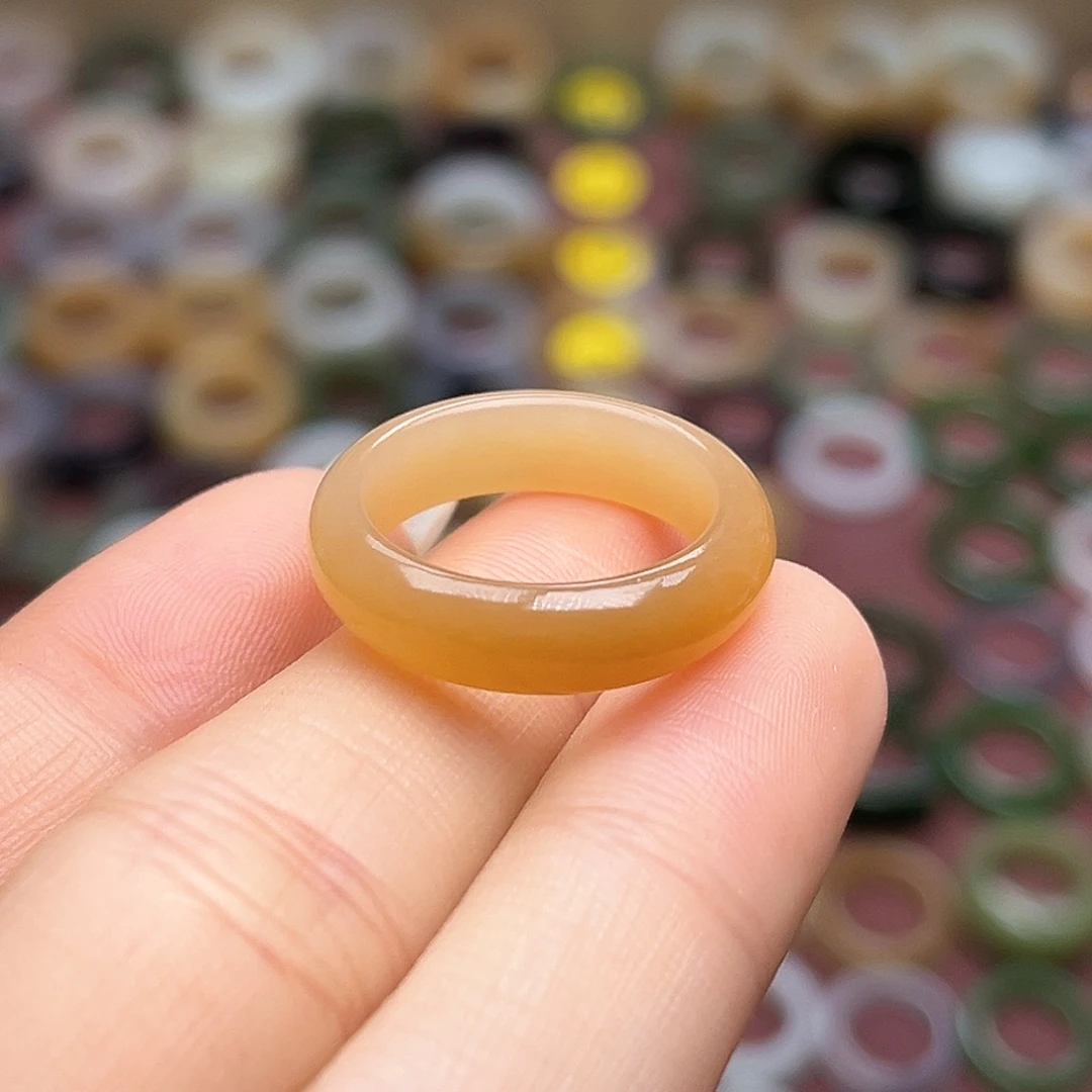 和田玉未镶嵌戒指18.0一口焦糖