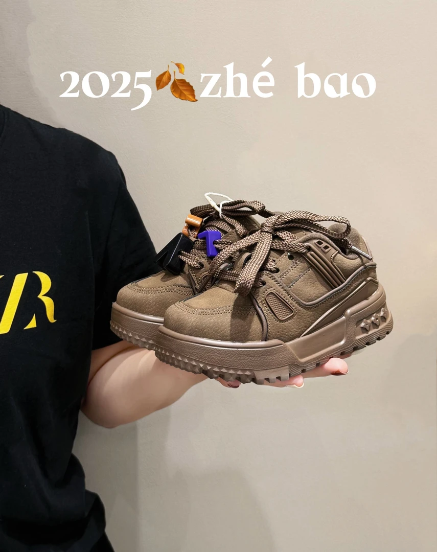 【哲豹】2025秋冬新款【面包系】儿童潮流百搭轻便休闲蛐蛐绒运动板鞋
