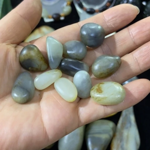 隔***王和田玉（糖玉）未镶嵌车挂