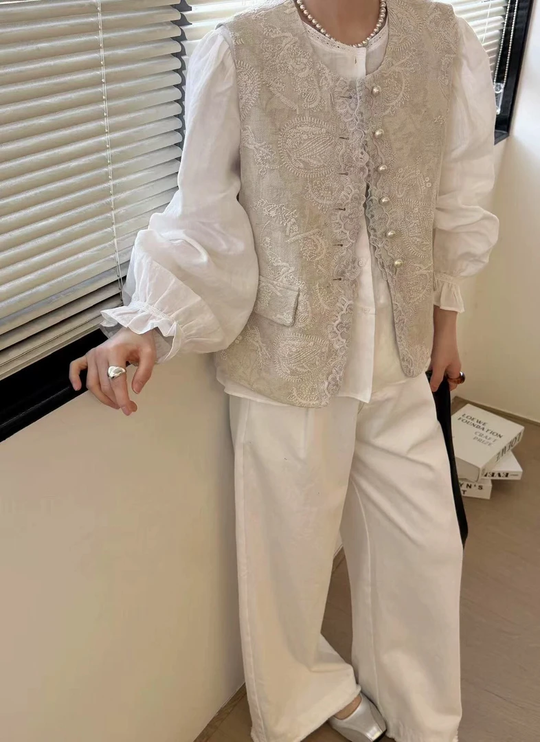 899 春季高品质时尚百搭显瘦蕾丝马甲