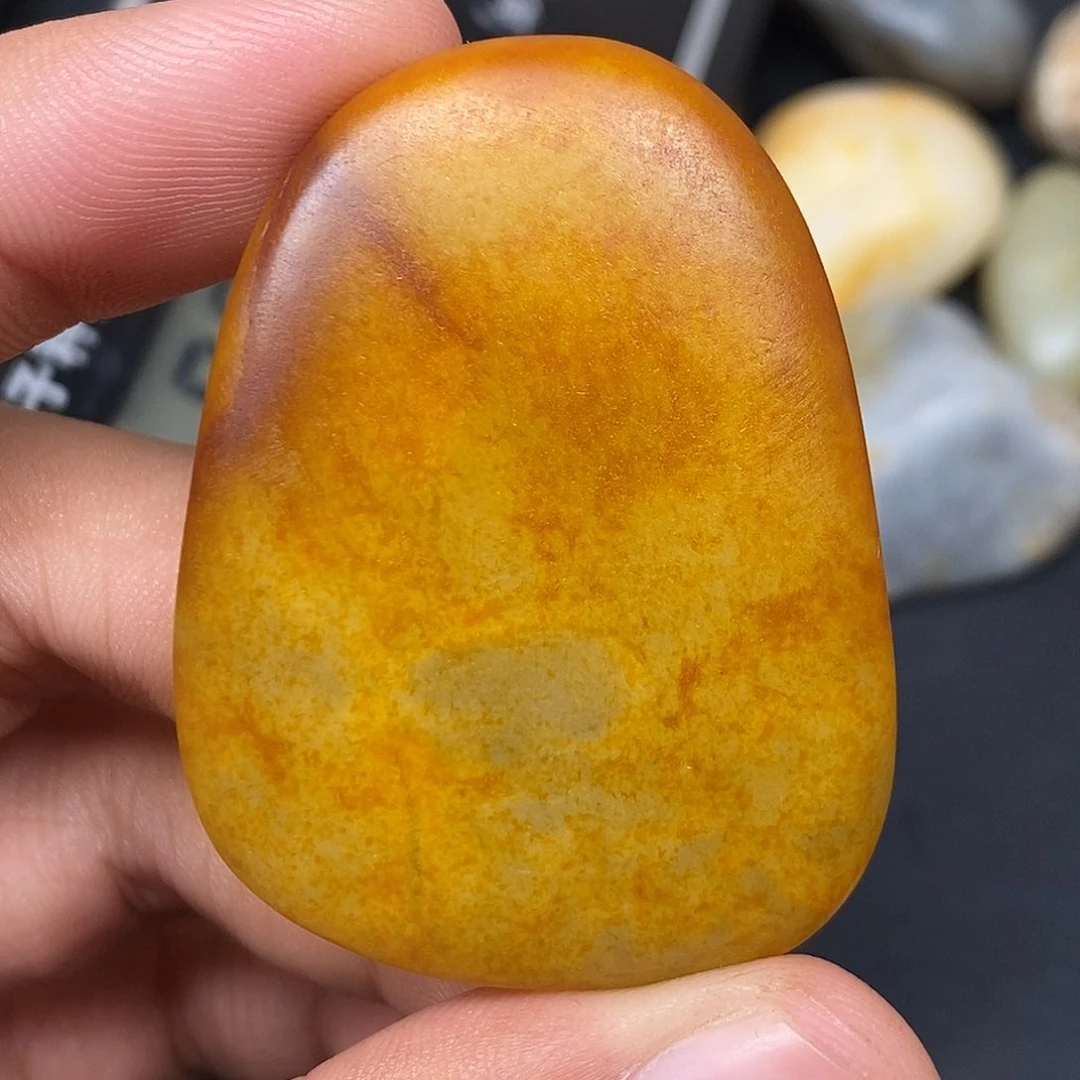 和田玉（糖玉）未镶嵌挂件