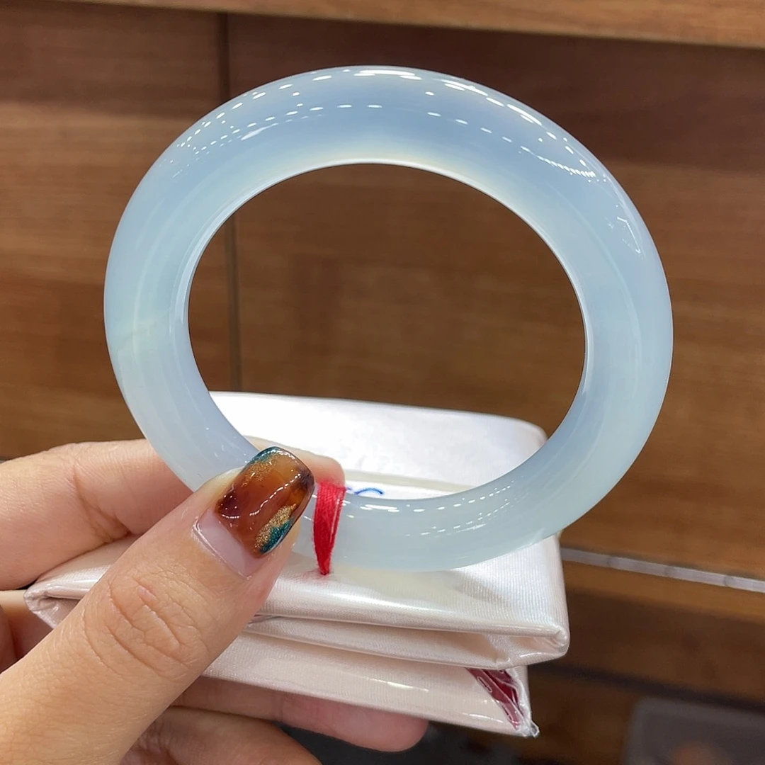 翡翠未镶嵌手镯68 号链接