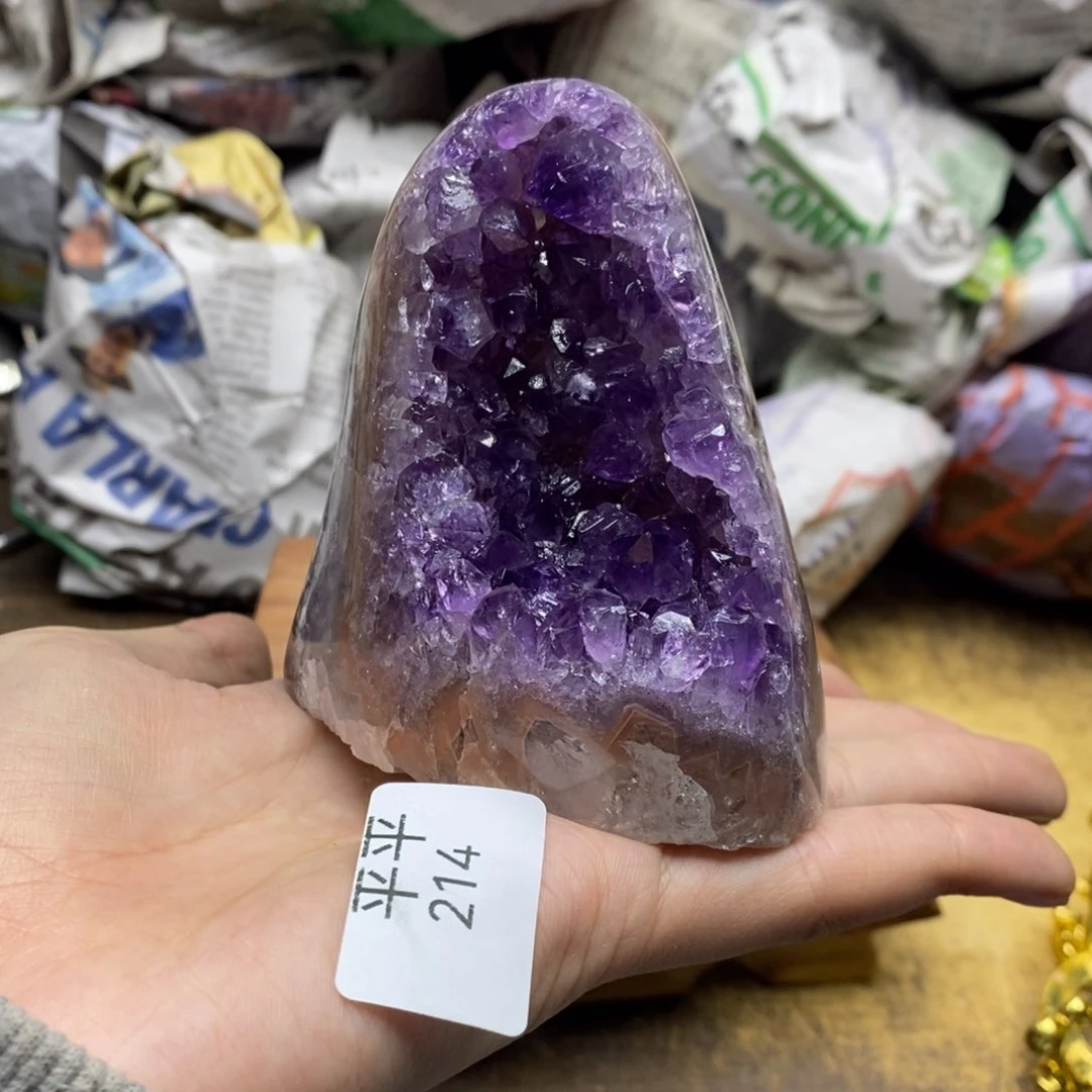 紫晶乌拉圭未镶嵌