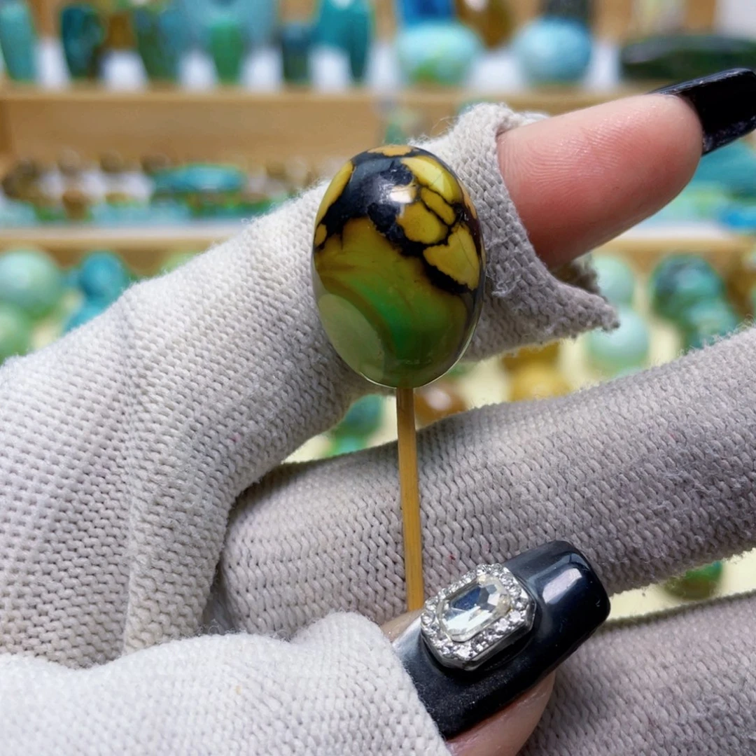 绿松石未镶嵌绿松石