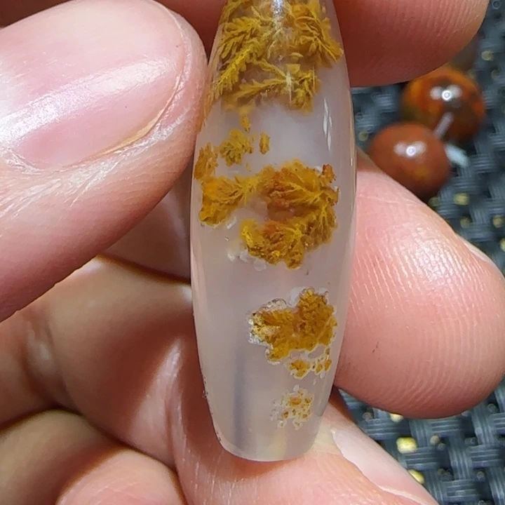 七***石玛瑙/玉髓未镶嵌吊坠