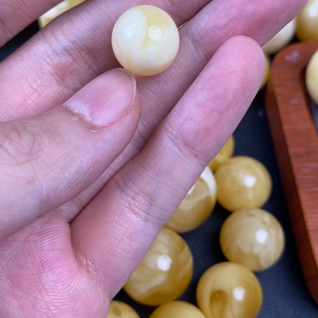 琥珀未镶嵌裸石天阶8