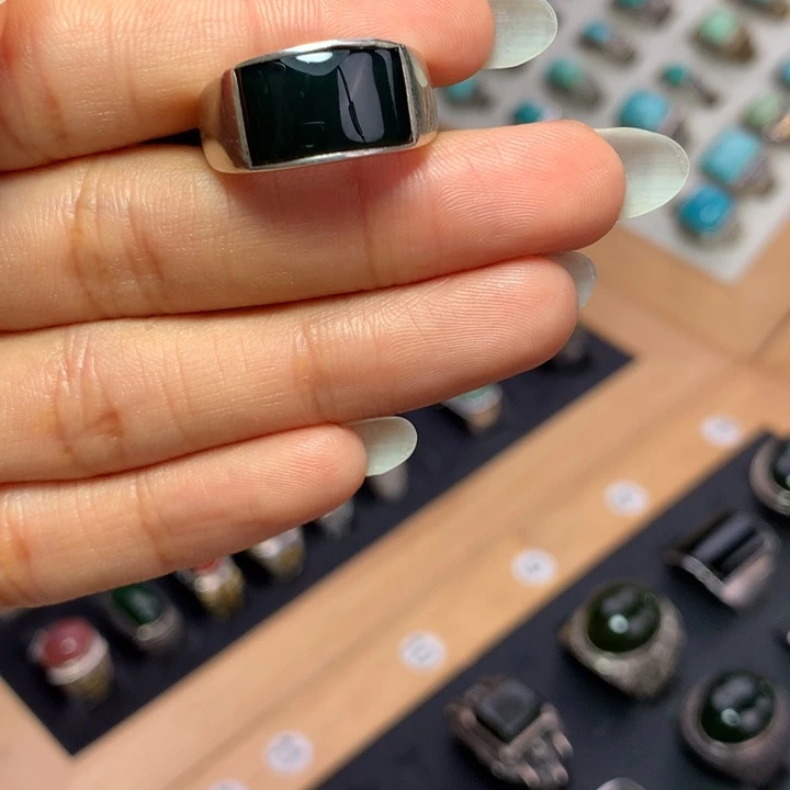 二***子琥珀银S925镶嵌戒指