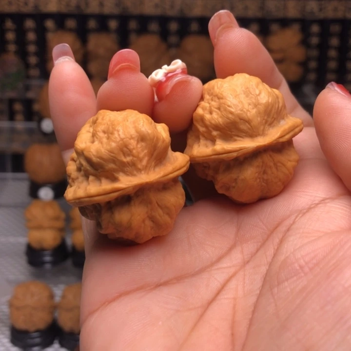 橄榄核吊坠319玉龙金蟾