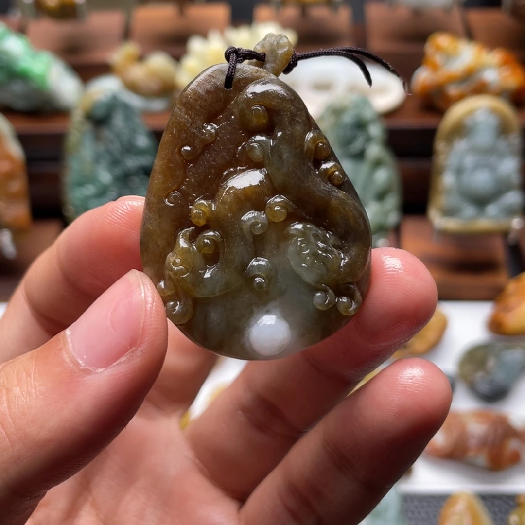 定制翡翠未镶嵌翡翠