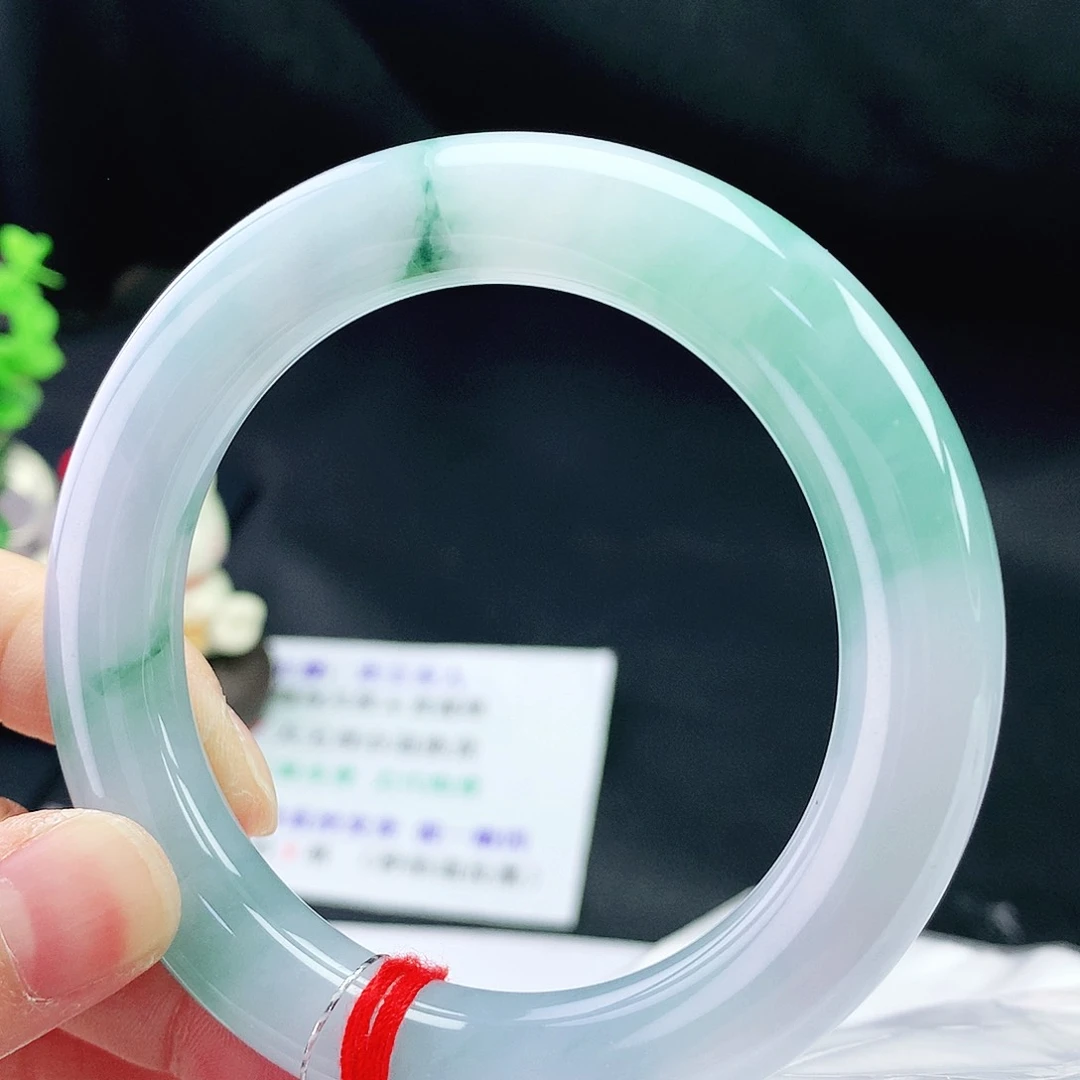 翡翠手镯未镶嵌57胖