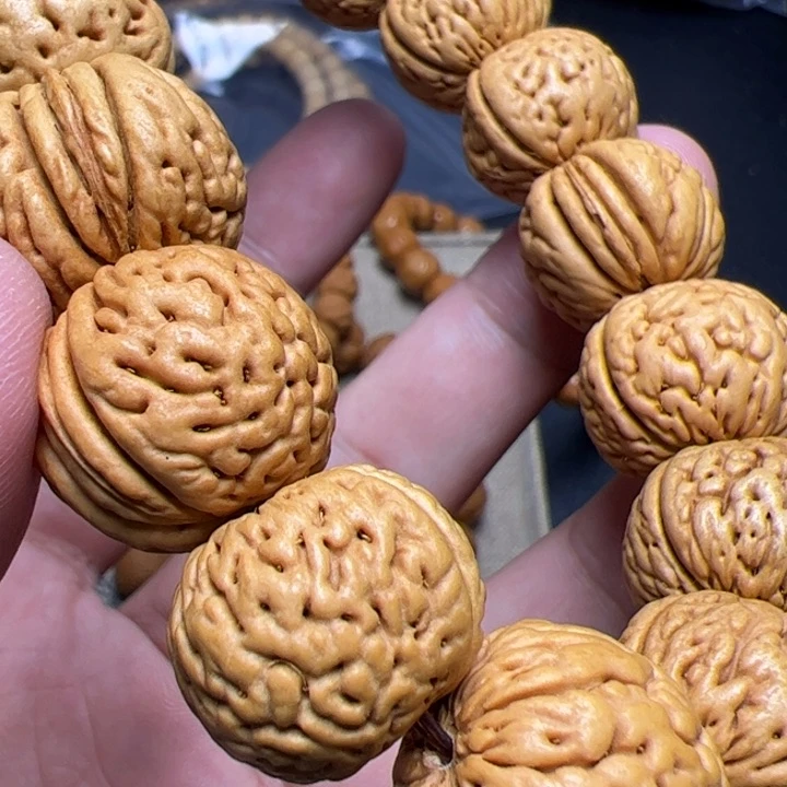 猴头核桃手串大*白看看咯
