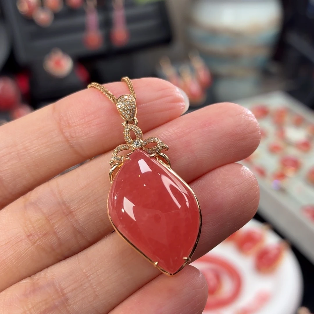 18K金镶嵌菱锰矿（红纹石）吊坠(不含链)