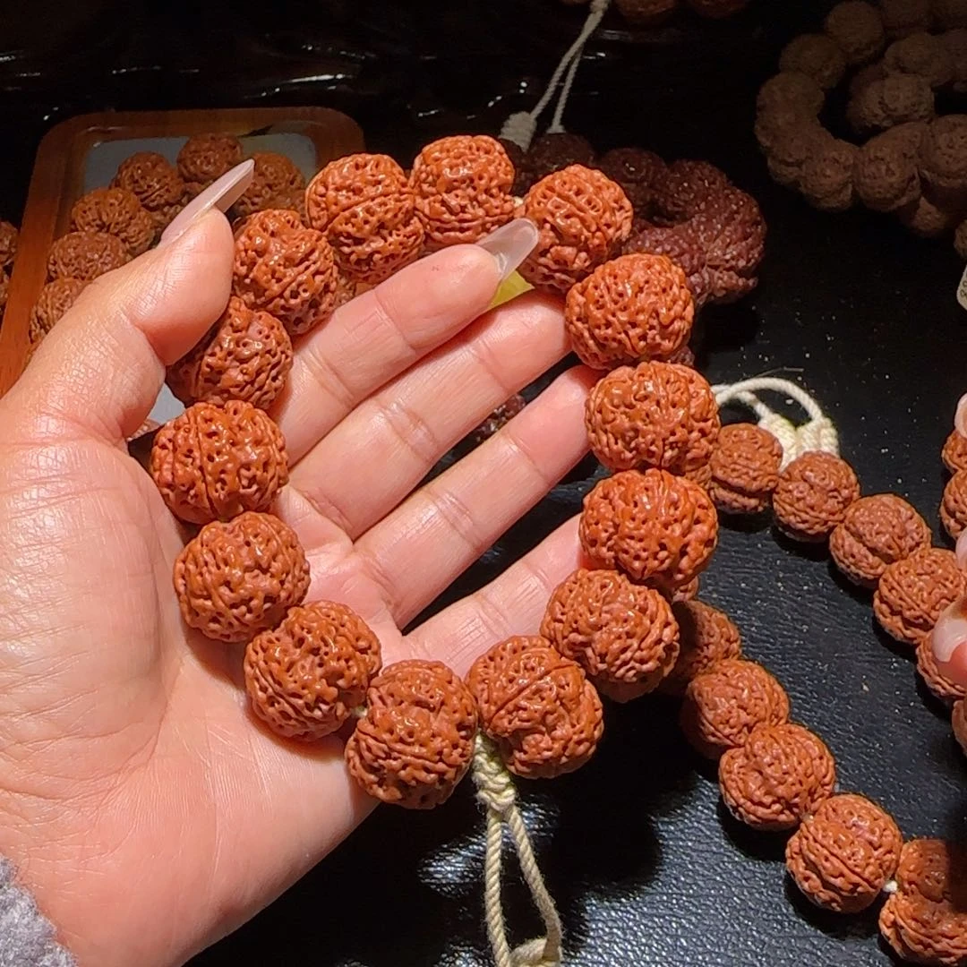 吊坠金刚菩提24方天满肉蜂窝